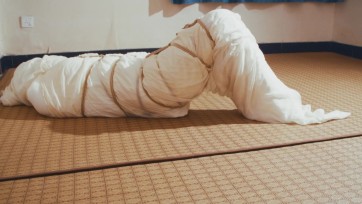 【朱雀雀】白布和医用砂带包成木乃伊