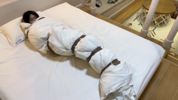 【默示录】【小林】胶带与被子的双重全包~