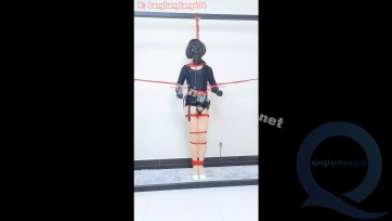 【糖糖工作室】舞蹈生伪娘被固定开背架，胶带封脸+充气口塞，震动棒直捣高潮