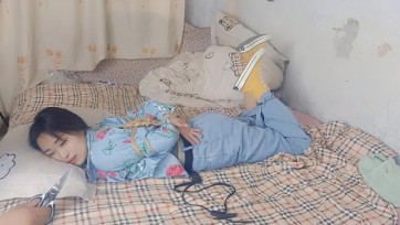 【HD玩的多】良家妇女之再玩美女大学生