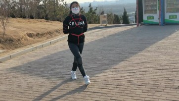 【一绳所爱】把小狗狗五花大绑牵出去溜溜弯