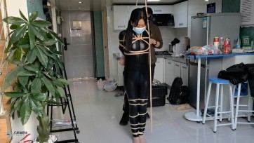 【JS】【小安】黑色胶衣/日式全身紧缚/踮脚/抽到/快乐棒刺激