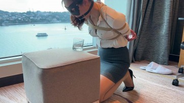 旅行直播3 OL制服 口水收集