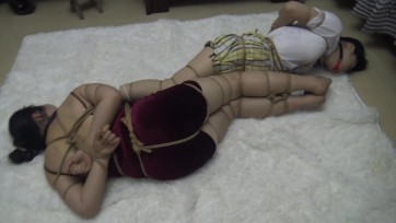 【胜景影视】《双女M连缚》