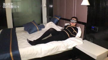 【鲁R绳艺】【一位美丽端庄的单亲妈妈】在我的不断鼓励之下 终于鼓起勇气尝试了人生的第一次捆绑