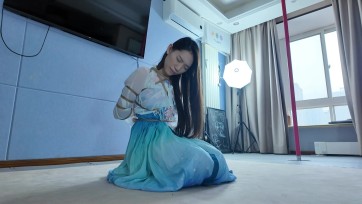 【一绳所爱】《卢曼莹汉服五花放置》