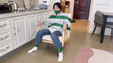 【默示录】【小丹】第一次体验胶带捆绑~